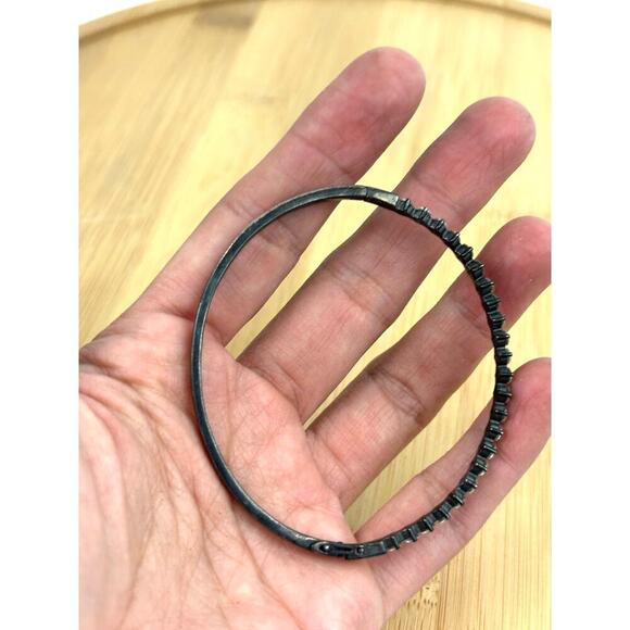 VTG 925 Sterling Silver Hinged Cuff Bracelet 11 grams - Picture 5 of 16